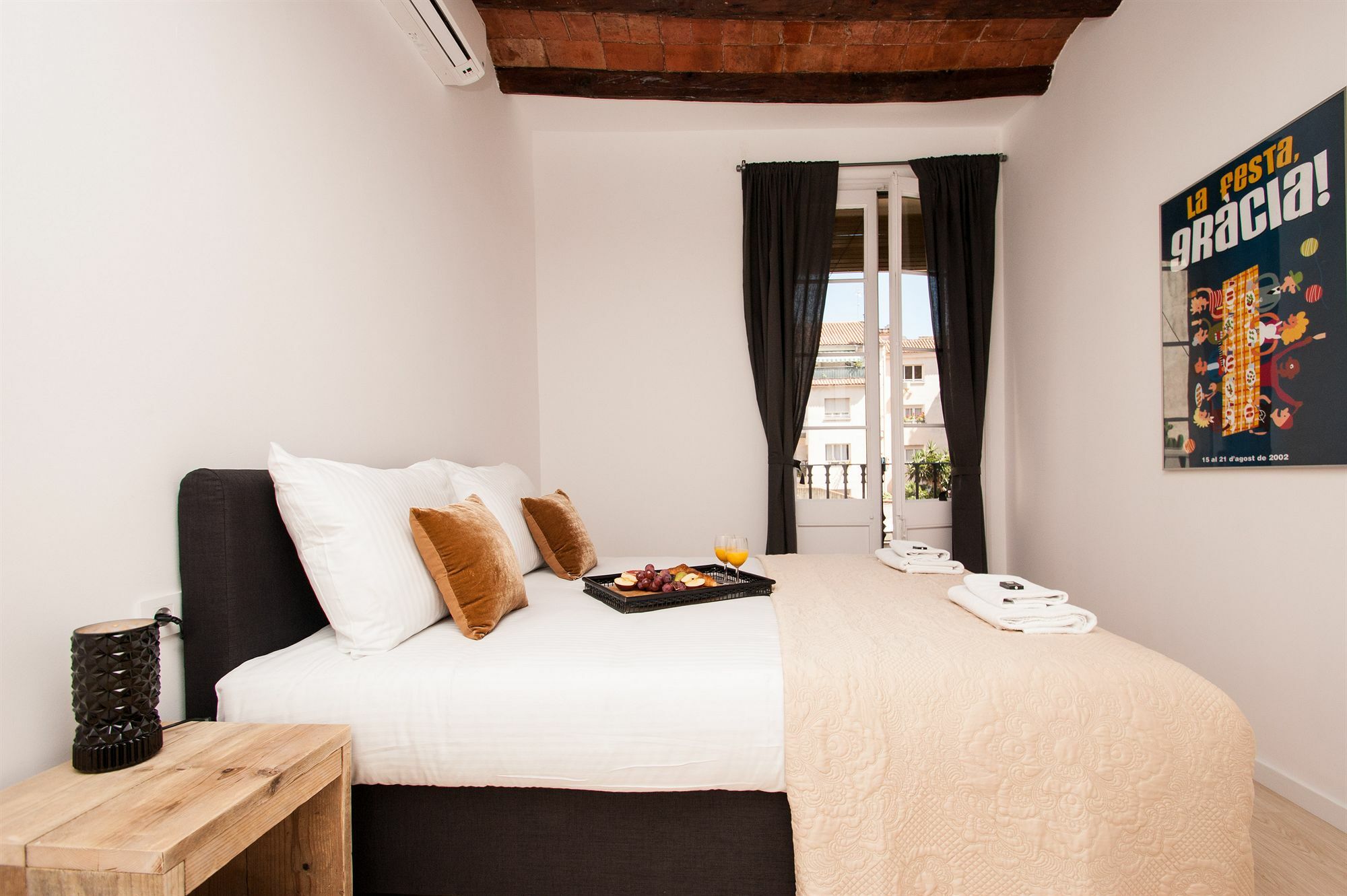 Short Stay Group Gracia Serviced Apartments Barcelone Extérieur photo